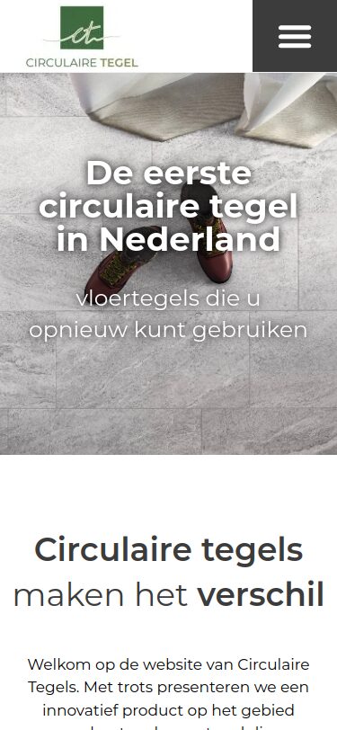 Website van Circulaire Tegel op een telefoon