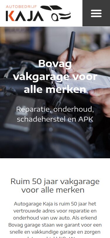 Website van Autogarage Kaja op een telefoon
